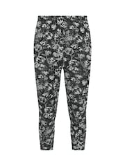 Yours Curve Grey Swirl Cropped Leggings 2 Pack - Image 8 of 8