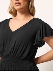 Yours Curve Black Crinkle Shirred Maxi Dress - Image 4 of 5