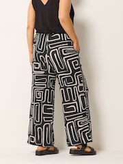 Yours Curve Black Crinkle Wide Leg Trousers - Image 3 of 5