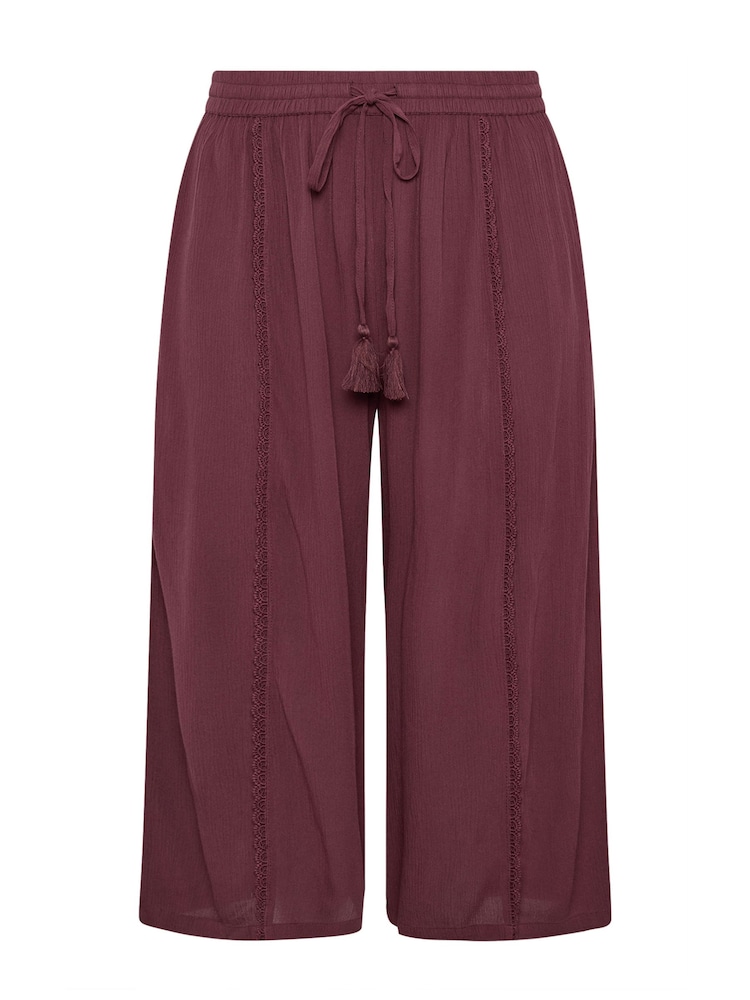 Yours Curve Purple Crinkle Drawstring Scallop Cropped Trousers - Image 5 of 5