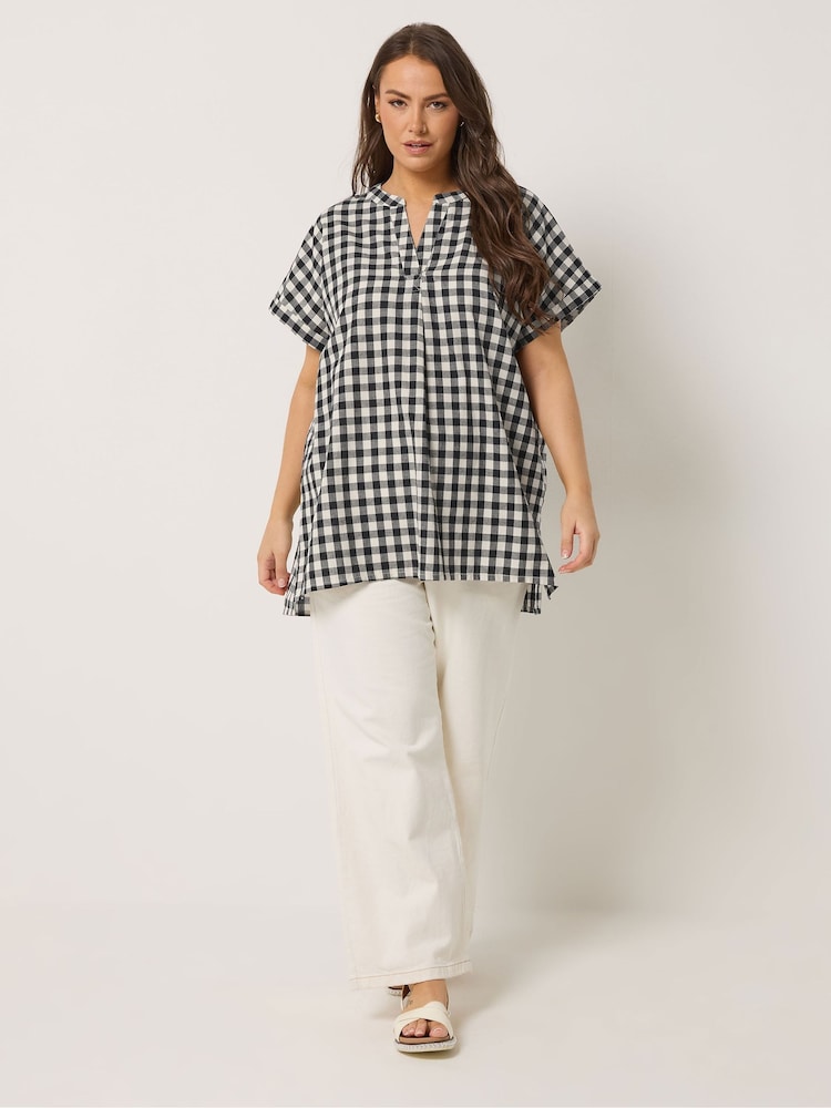 Yours Curve Black/white Overhead Half Placket Shirt - Image 2 of 5 Yours Curve Black/white Overhead Half Placket Shirt - Image 2 of 5