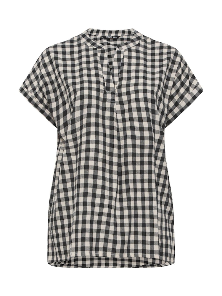 Yours Curve Black/white Overhead Half Placket Shirt - Image 5 of 5 Yours Curve Black/white Overhead Half Placket Shirt - Image 5 of 5