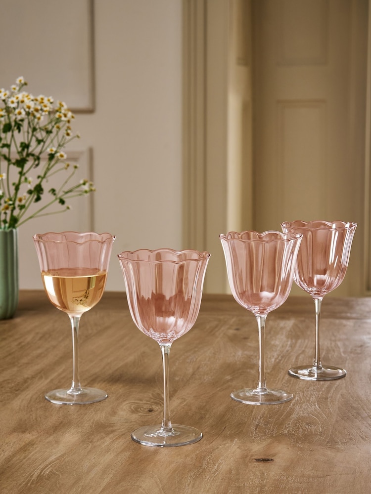 Set of 4 Pink Sadie Scallop Wine Glasses - Image 1 of 2