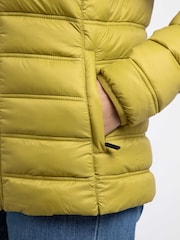 أصفر مسطردة - Weird Fish Travellia Lightweight Showerproof Padded Jacket - Image 7 of 9
