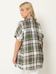 Yours Curve Green Short Sleeve Check Shirt - Image 3 of 6