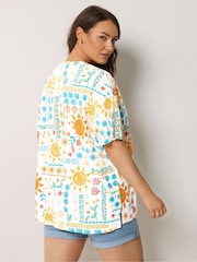 Yours Curve Cream Sun Patch Stepped Hem Boxy T-Shirt - Image 3 of 5