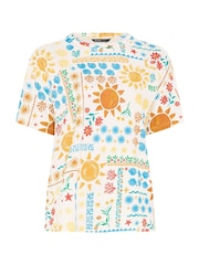 Yours Curve Cream Sun Patch Stepped Hem Boxy T-Shirt - Image 5 of 5