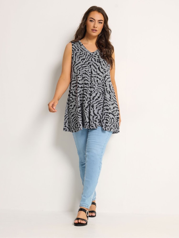 Yours Curve Grey Pleated Front Vest Top - Image 2 of 5