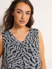 Yours Curve Grey Pleated Front Vest Top - Image 4 of 5