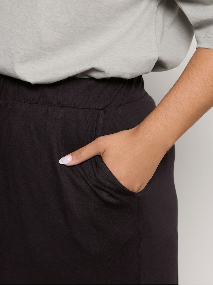 Yours Curve Black Stretch Jersey Culottes - Image 5 of 5 Yours Curve Black Stretch Jersey Culottes - Image 5 of 5