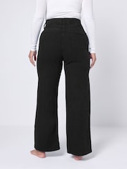 Yours Curve Black Short Wide Leg Jeggings - Image 3 of 4