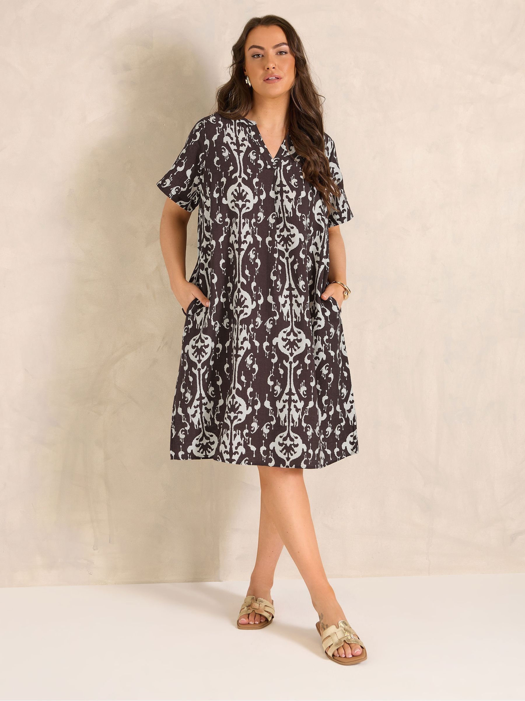 Evans Women's Brown Pleated Front Grown On Sleeve Dress