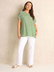 أخضر - Evans Lace Detail Short Sleeve Top - Image 2 of 5