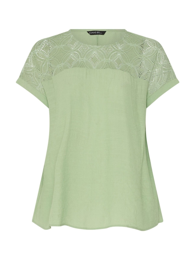 أخضر - Evans Lace Detail Short Sleeve Top - Image 5 of 5 أخضر - Evans Lace Detail Short Sleeve Top - Image 5 of 5