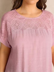 وردي - Evans Lace Detail Short Sleeve Top - Image 4 of 5