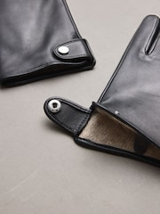 שחור - N. Premium Leather Gloves with Cashmere Lining - תמונה 2 מתוך 3
