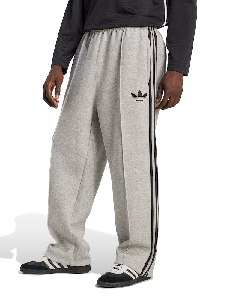 adidas Originals Grey Adicolor Spacer Baggy Tracksuit Joggers - Image 1 of 6