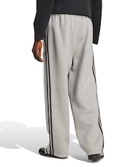 adidas Originals Grey Adicolor Spacer Baggy Tracksuit Joggers - Image 2 of 6