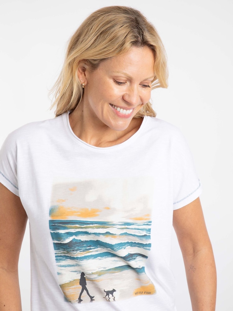 أبيض - Weird Fish Walking Club Front Print Graphic T-Shirt - صورة 2 من 6