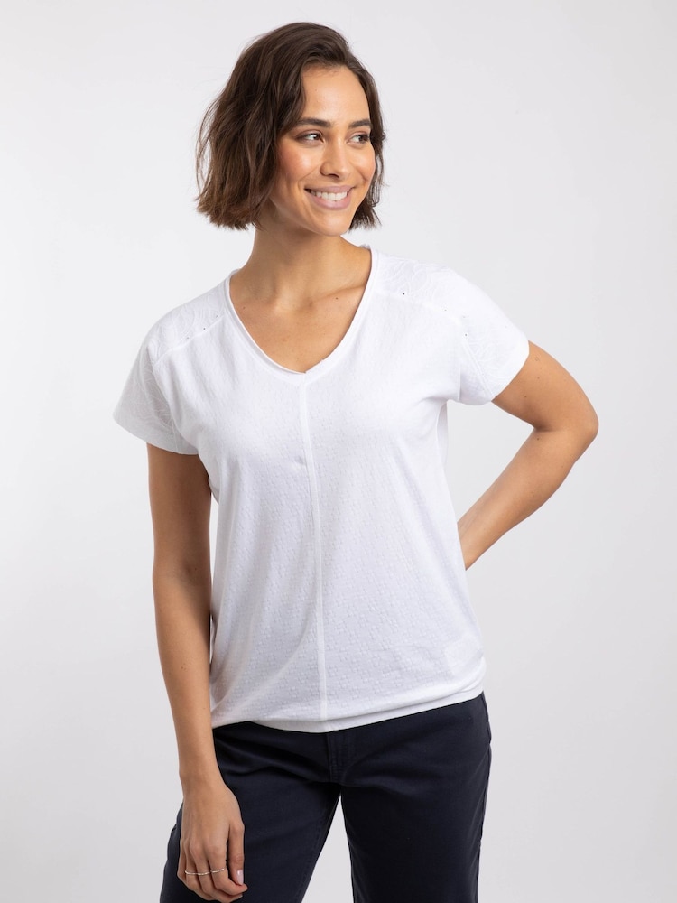 أبيض - Weird Fish Milne Jersey Dobby T-Shirt - صورة 1 من 7