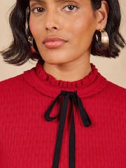 Rojo - Love & Roses Frilled High Neck Tie Detail Long Sleeve Knitted Top - Imagen 5 de 5