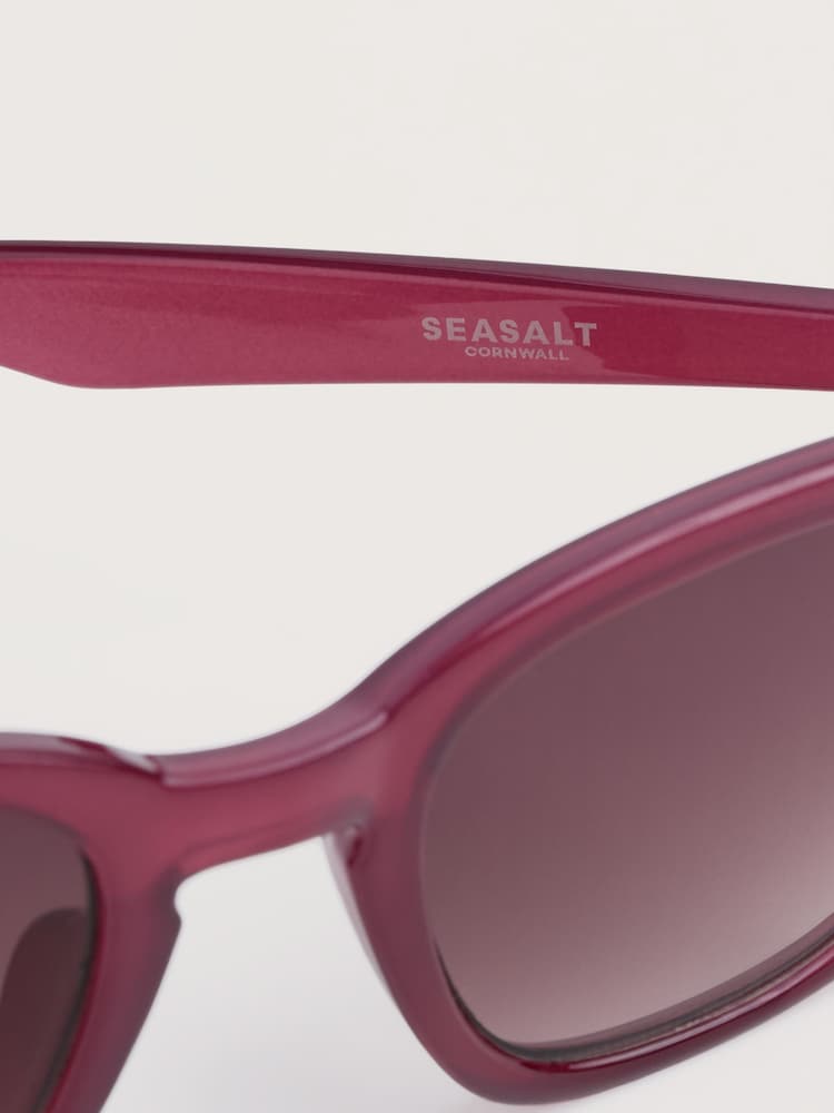 ורוד - Seasalt Cornwall משקפי שמש, דגם Cloud Forms - תמונה 6 מתוך 6 ורוד - Seasalt Cornwall משקפי שמש, דגם Cloud Forms - תמונה 6 מתוך 6