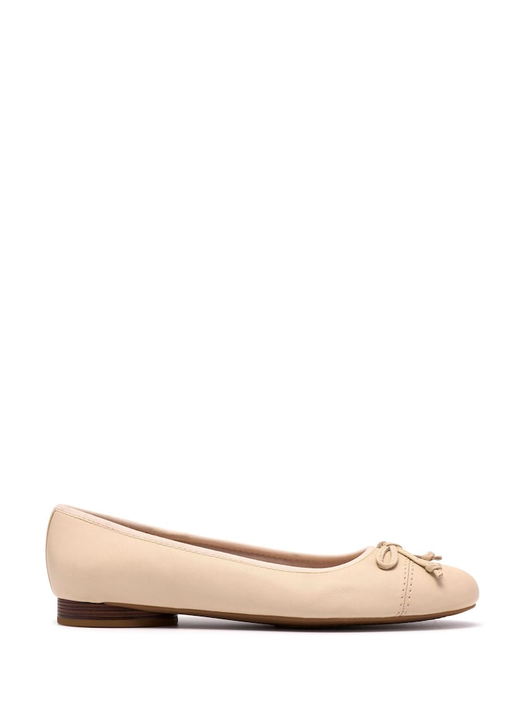 Clarks Cream Loreleigh Rae Shoes - Image 1 of 6
