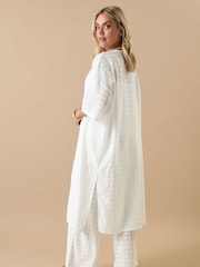 Yours Curve White Broderie Anglaise Kimono - Image 2 of 5