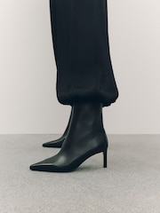 Qara - Forever Comfort® Point Ankle Boots - 4şəkildən 1 şəkil