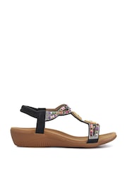 أسود - Pavers Beaded Comfort Fitting Sandals - صورة 1 من 5