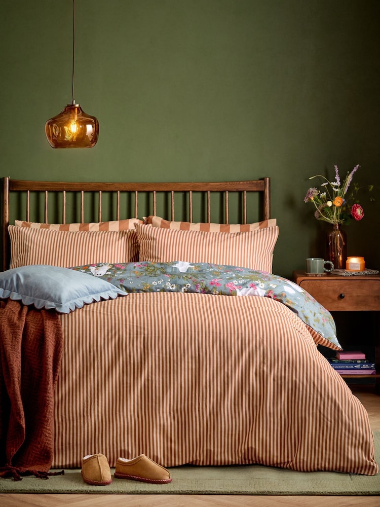 Furn Multi Bootanical Forest Reversible Duvet Cover and Pillowcase Set - Image 2 of 4 Furn Multi Bootanical Forest Reversible Duvet Cover and Pillowcase Set - Image 2 of 4