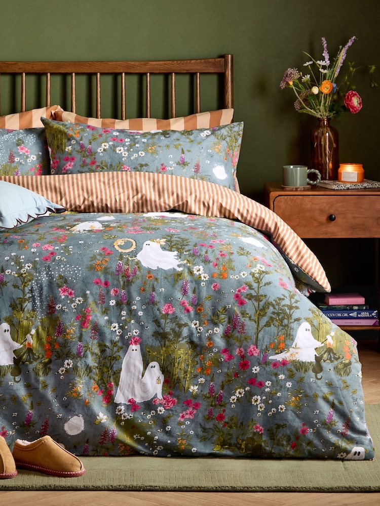 Furn Multi Bootanical Forest Reversible Duvet Cover and Pillowcase Set - Image 4 of 4 Furn Multi Bootanical Forest Reversible Duvet Cover and Pillowcase Set - Image 4 of 4