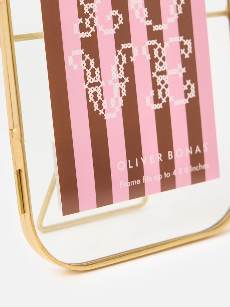 Oliver Bonas Gold Gold Curved Glass Portrait Picture Frame 4x6 - Image 3 of 3 Oliver Bonas Gold Gold Curved Glass Portrait Picture Frame 4x6 - Image 3 of 3