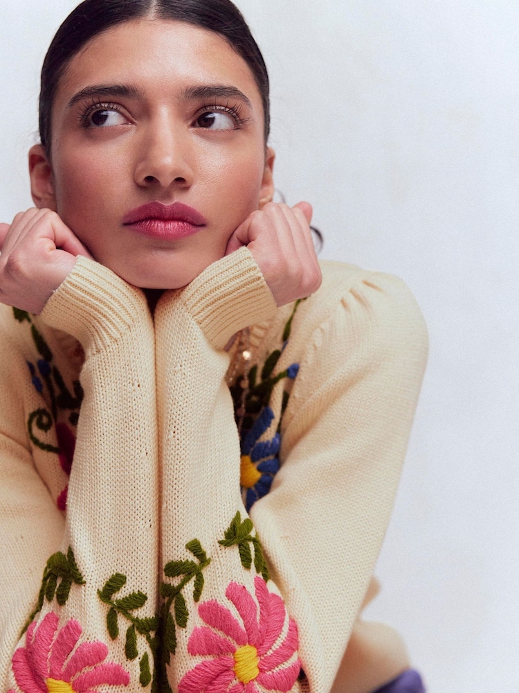 كنزة بكُم منفوخ Davina من Boden - Image 2 of 6 كنزة بكُم منفوخ Davina من Boden - Image 2 of 6