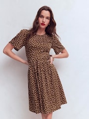 فستان جيرسي قصير تشكيلة Louisa من Boden - Image 4 of 6