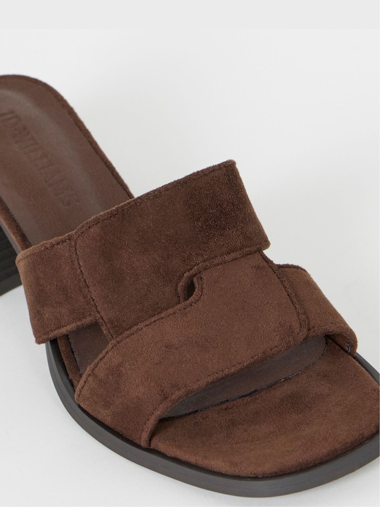 JD Williams Brown Woven Mule Block Heel Sandals - Image 4 of 4