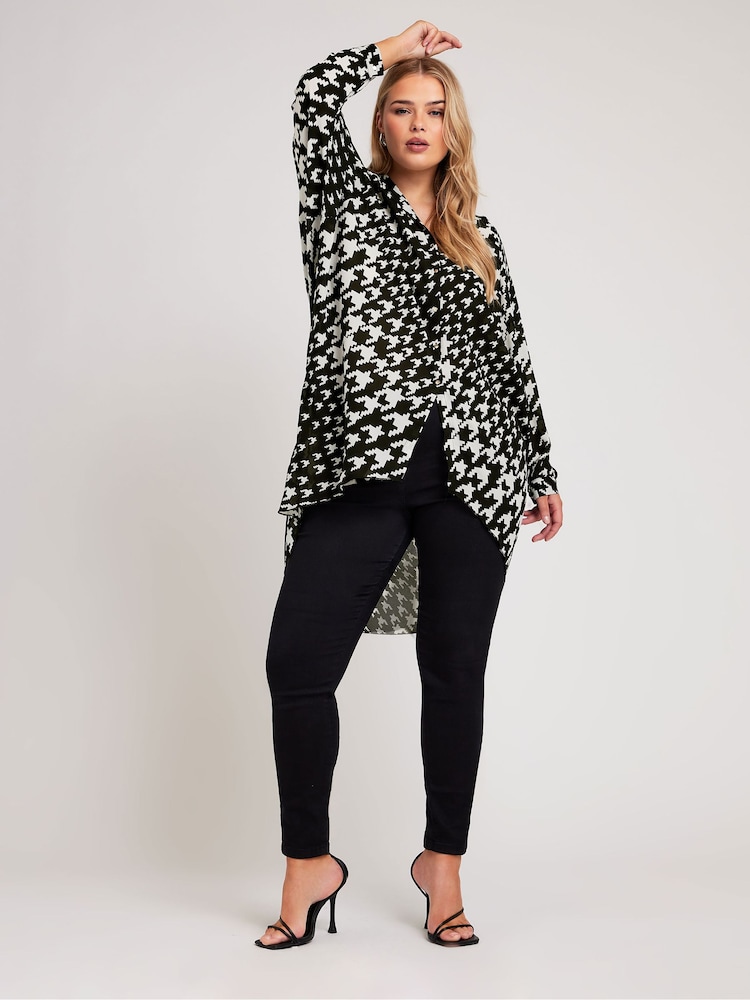 Yours Curve London Dogtooth Print Longline Shirt - Bild 2 von 5 Yours Curve London Dogtooth Print Longline Shirt - Bild 2 von 5