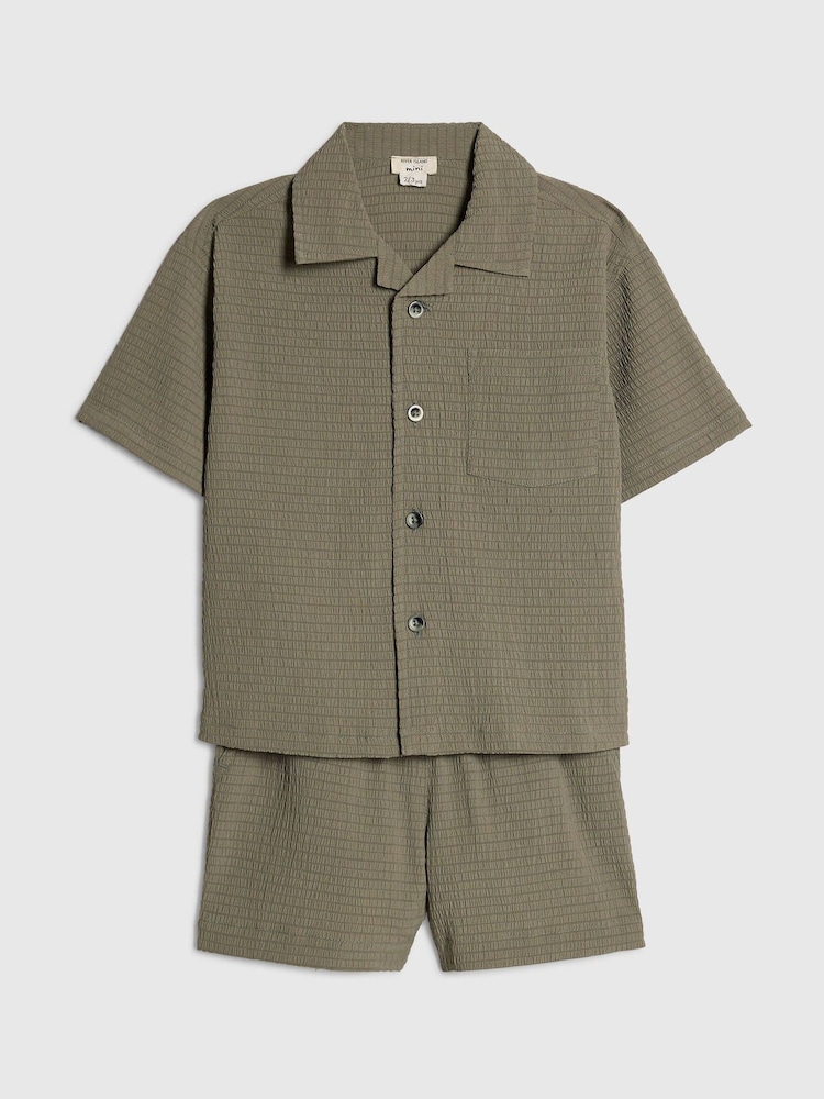 Grün - River Island Textured Revere Shirt & Shorts Set - Bild 1 von 4