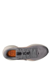 Brūna krāsa - Nike Downshifter 14 skriešanas apavi - Attēls 2 no 3