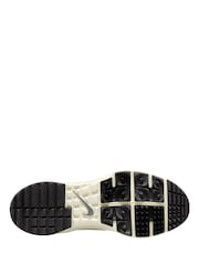 Nike White/Silver Tempo Golf Trainers - Image 3 of 3
