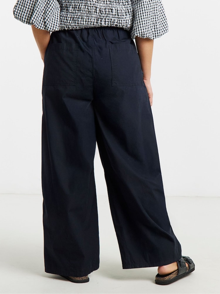 Simply Be Black Tie Waist Cotton Poplin Barrel Leg Trousers - Image 2 of 4