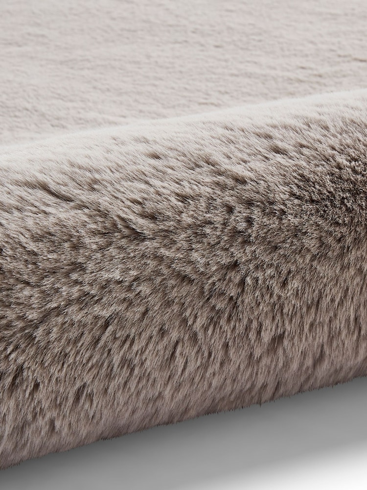 Think Rugs Silver Super Teddy Plain Shaggy Rug - Image 6 of 6 Think Rugs Silver Super Teddy Plain Shaggy Rug - Image 6 of 6