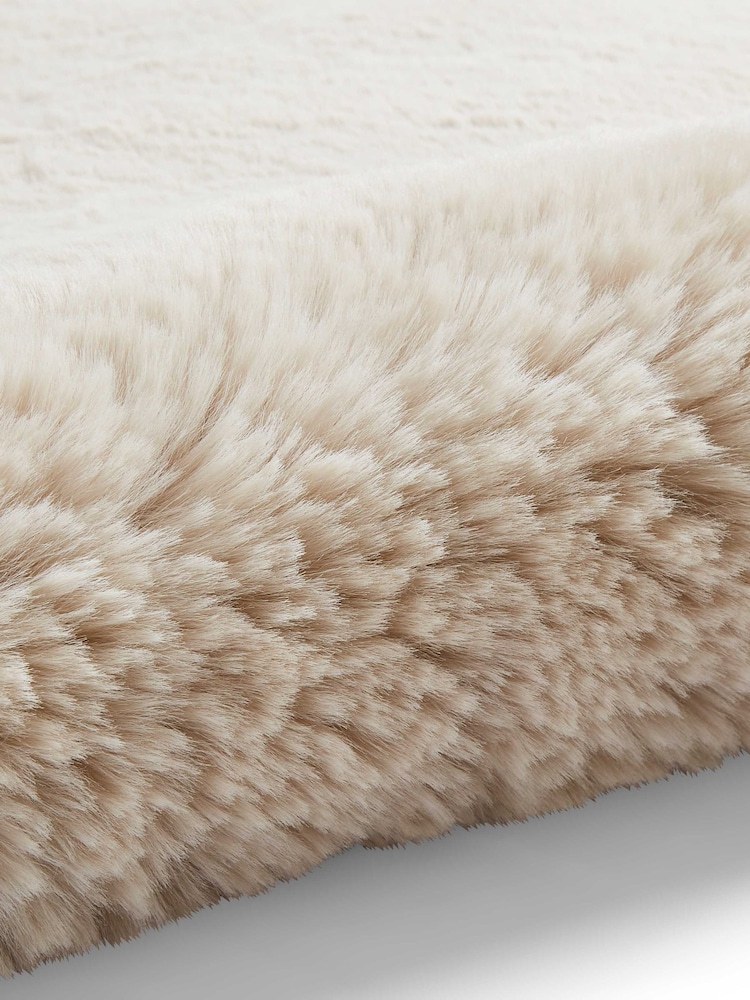 Think Rugs Beige Super Teddy Plain Shaggy Rug - Image 6 of 6 Think Rugs Beige Super Teddy Plain Shaggy Rug - Image 6 of 6