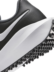 Nike Black/White Infinity G Junior 24 Golf Trainers - Image 7 of 7