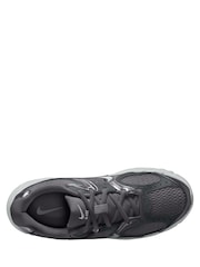 Nike Pencil Grey Youth V5 Runner Trainers - Image 2 of 3