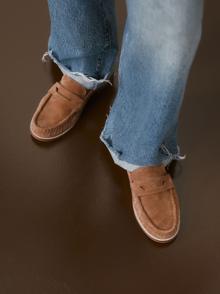 Tan Brown - Mga Loafer na may Ruched na Katad na Forever Comfort® - Larawan 2 ng 9