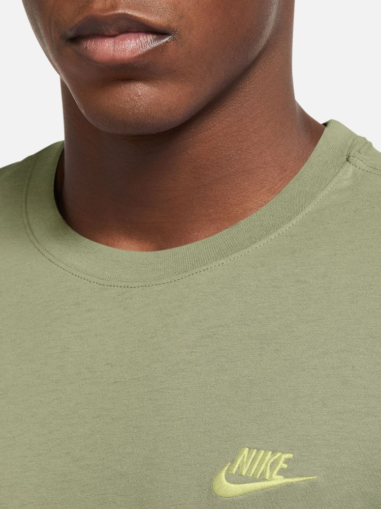 Nike Olive Green Short Sleeve Club T-Shirt - Image 3 of 3 Nike Olive Green Short Sleeve Club T-Shirt - Image 3 of 3