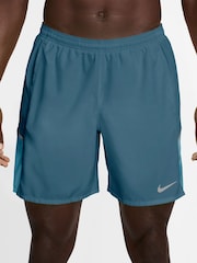 Szaroniebieski - Szorty do biegania Nike Miler Dri-FIT bez podszewki, o długości 7 cali - Obraz 1 z 5