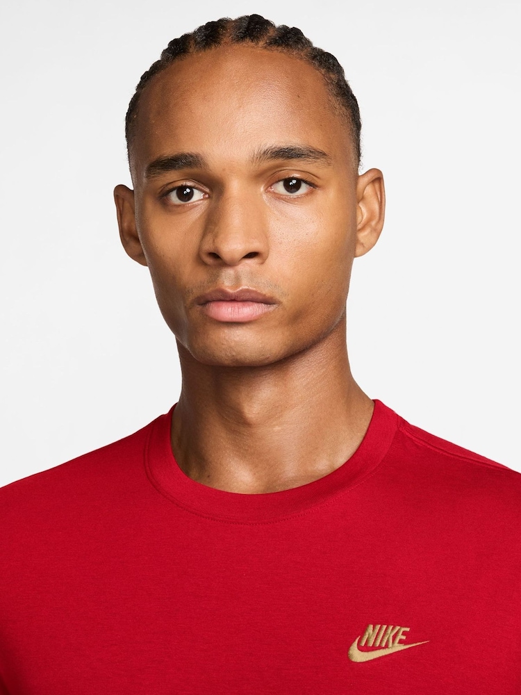 Nike Mystic Date Brown Short Sleeve Club T-Shirt - Image 3 of 3