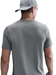 Cinza - Camiseta de treino Nike Dri-FIT - Imagem 4 de 5